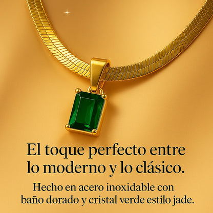 Collar dorado con cristal verde